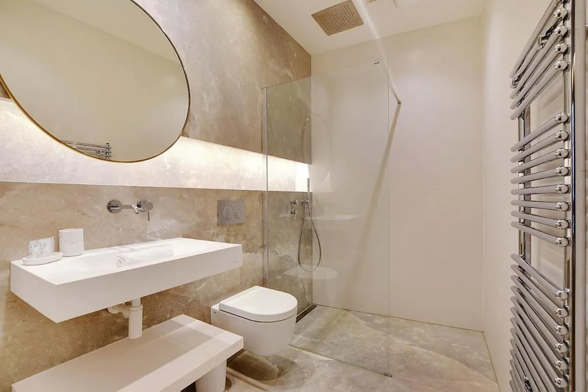 Saint Andre Des Arts Heart Of Paris Design Apartment France