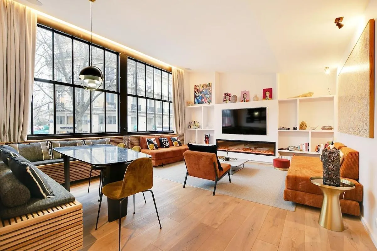 Saint Andre Des Arts Heart Of Paris Design contacts